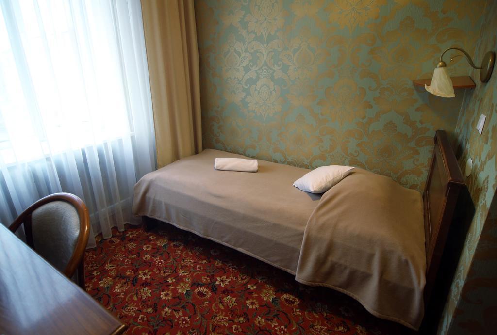 Hotel Płock Buitenkant foto